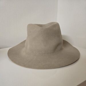 Borsalino tan suede hat